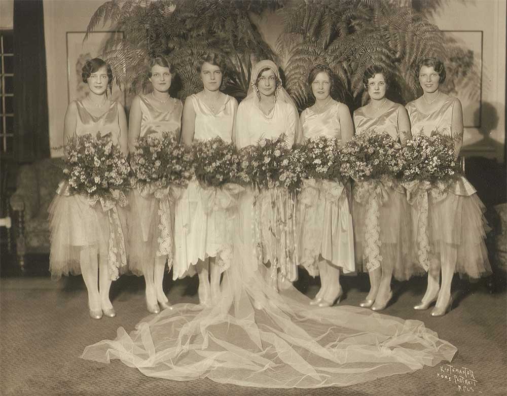 Fotógrafo de bodas en Toledo: Un posible origen de la tradición de las damas de honor